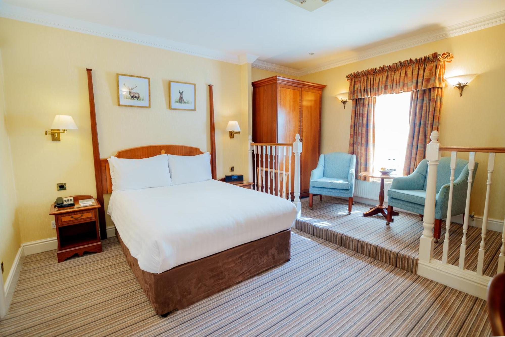 Marygreen Manor Brentwood Extérieur photo